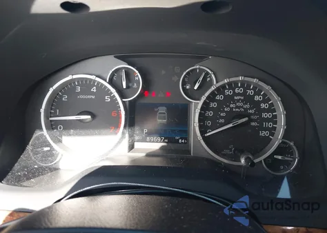 2016 Toyota Tundra 1794 5.7L V8 из США, поврежденный, VIN 5TFGW5F14GX197850